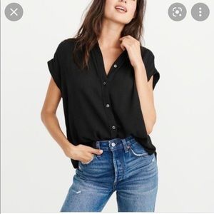 Abercrombie tie front sleeveless poplin top